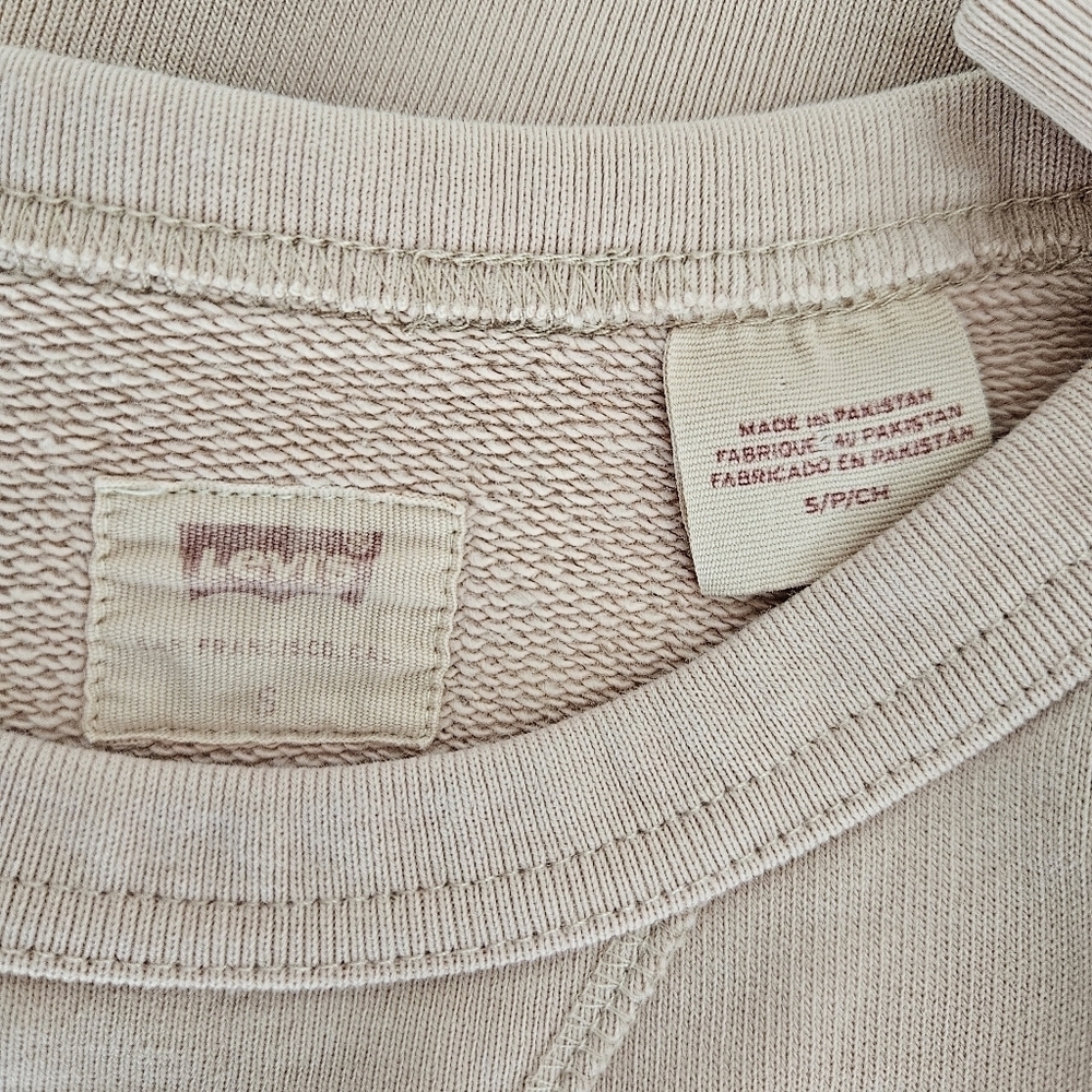 Levis Sweatshirt Blush Pink Long Sleeve Crew Neck Oversized Pullover Shirt Small - Picture 5 of 5